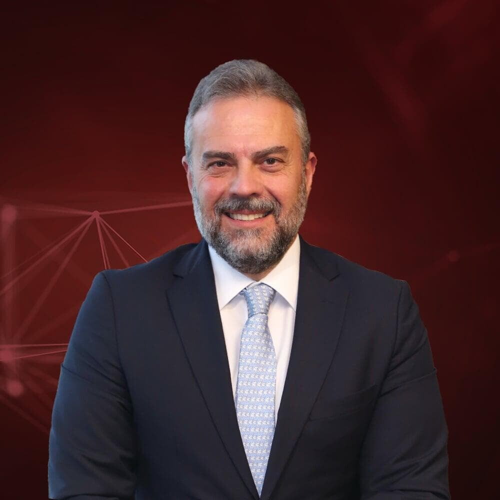 Hakan Öker - TAV Havalimanları Holding - İnsan Kaynakları Grup Başkanı