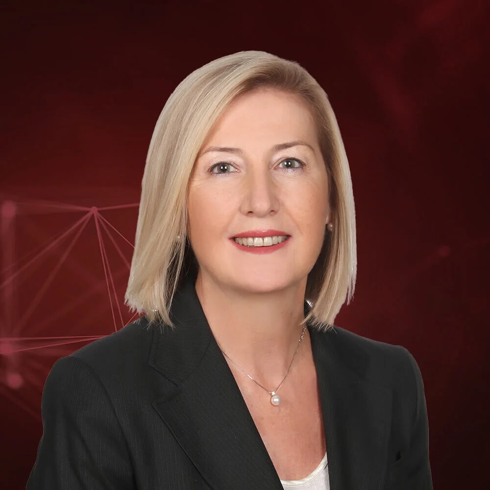 Gamze Aksüt - DataExpert - Partner